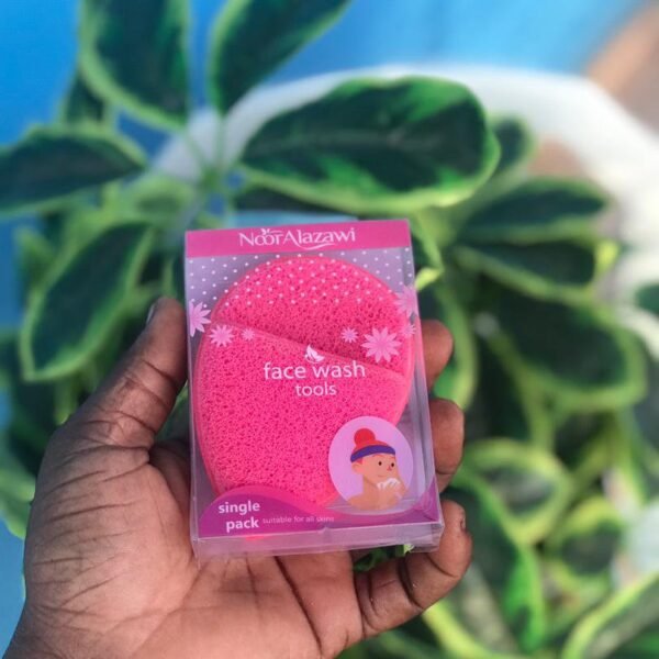 Noor alazawi face wash