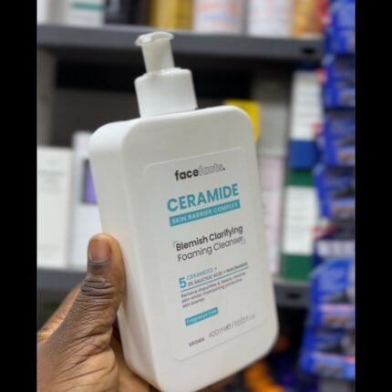 Face facts blemish cleanser 400ml (GBANJO SALES) defect at the top of the container
