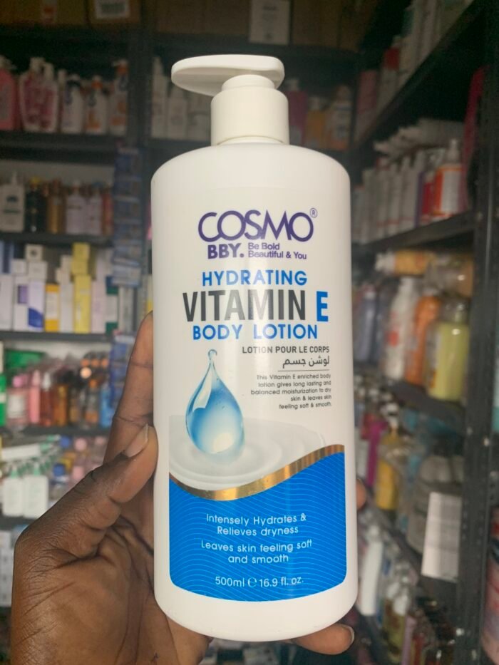 Cosmo Hydrating Vitamin E Body Lotion (500ml) - Image 1