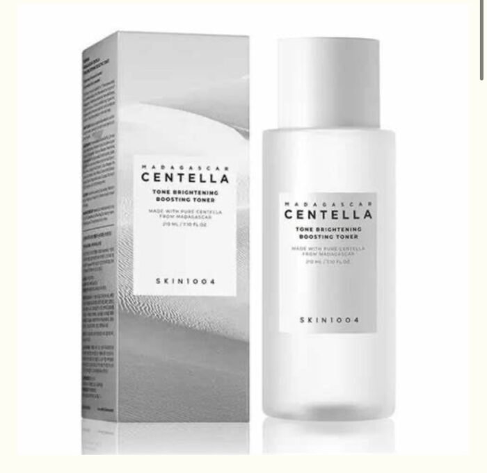 Skin 1004 MADAGASCAR CENTELLA TONE BRIGHTENING BOOSTING TONER 210ml - Image 1