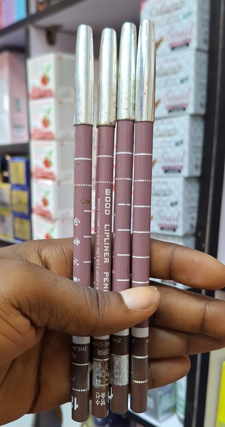 2025/11/1000530125.jpg Wood Lipliner pencil (Peach) - Image 1