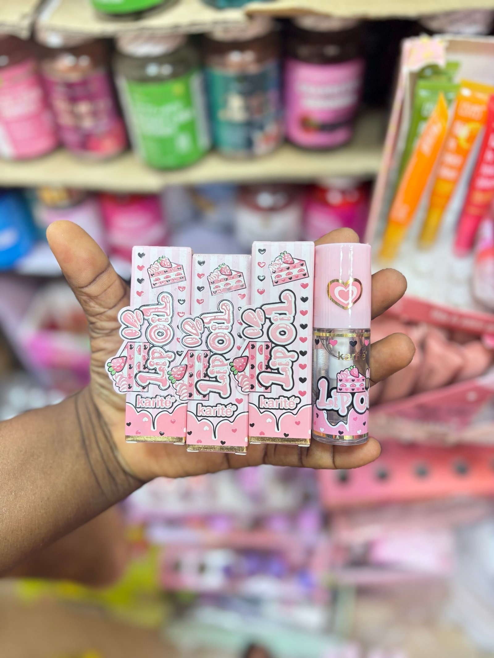 img_7458-2 Karite Cake Lip oil - Image 1