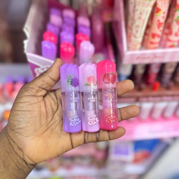 Victoria’s spirit lip oil fruity
