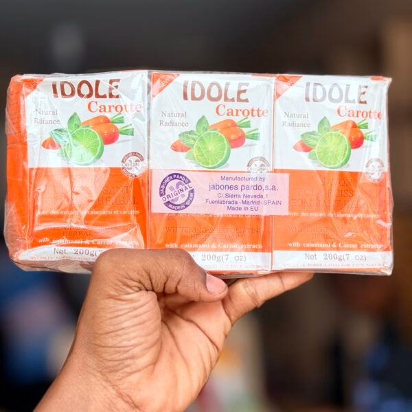 Idole Carrot whitening & Exfoliating Herbal Soap 200g