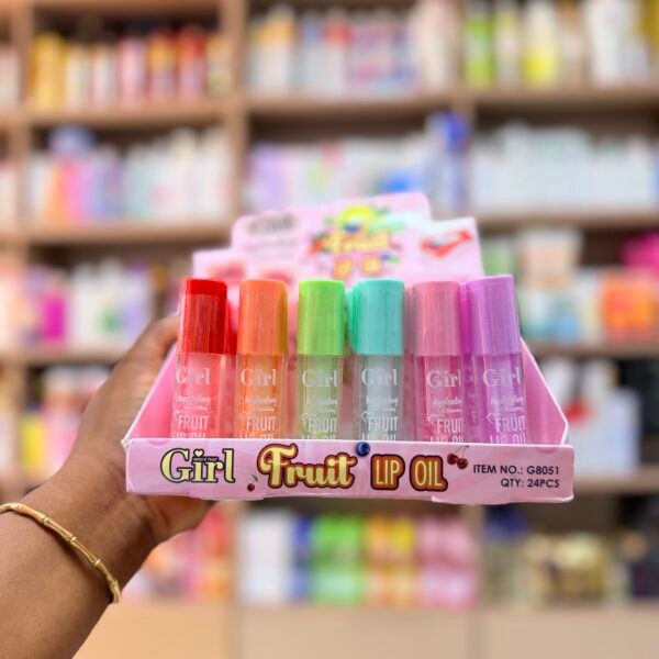 Who’s that Girl hydrating & Nourishing fruit lip oil spf 30