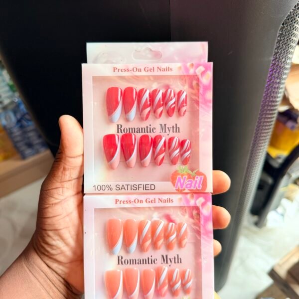 Romantic myth Press in gel nails strips